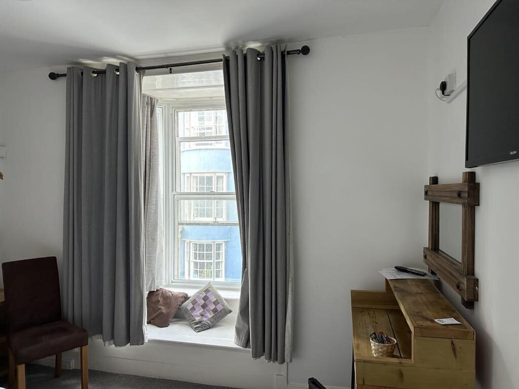 The Pier Hotel Aberystwyth Ruang foto