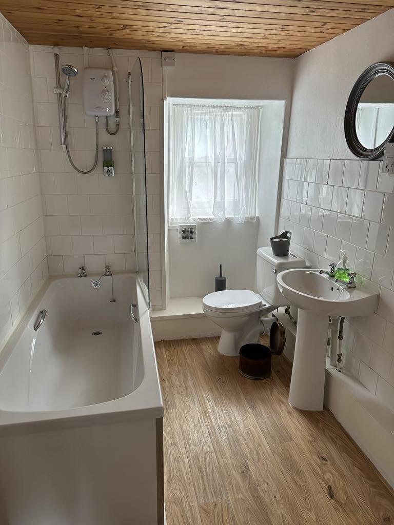 The Pier Hotel Aberystwyth Bagian luar foto